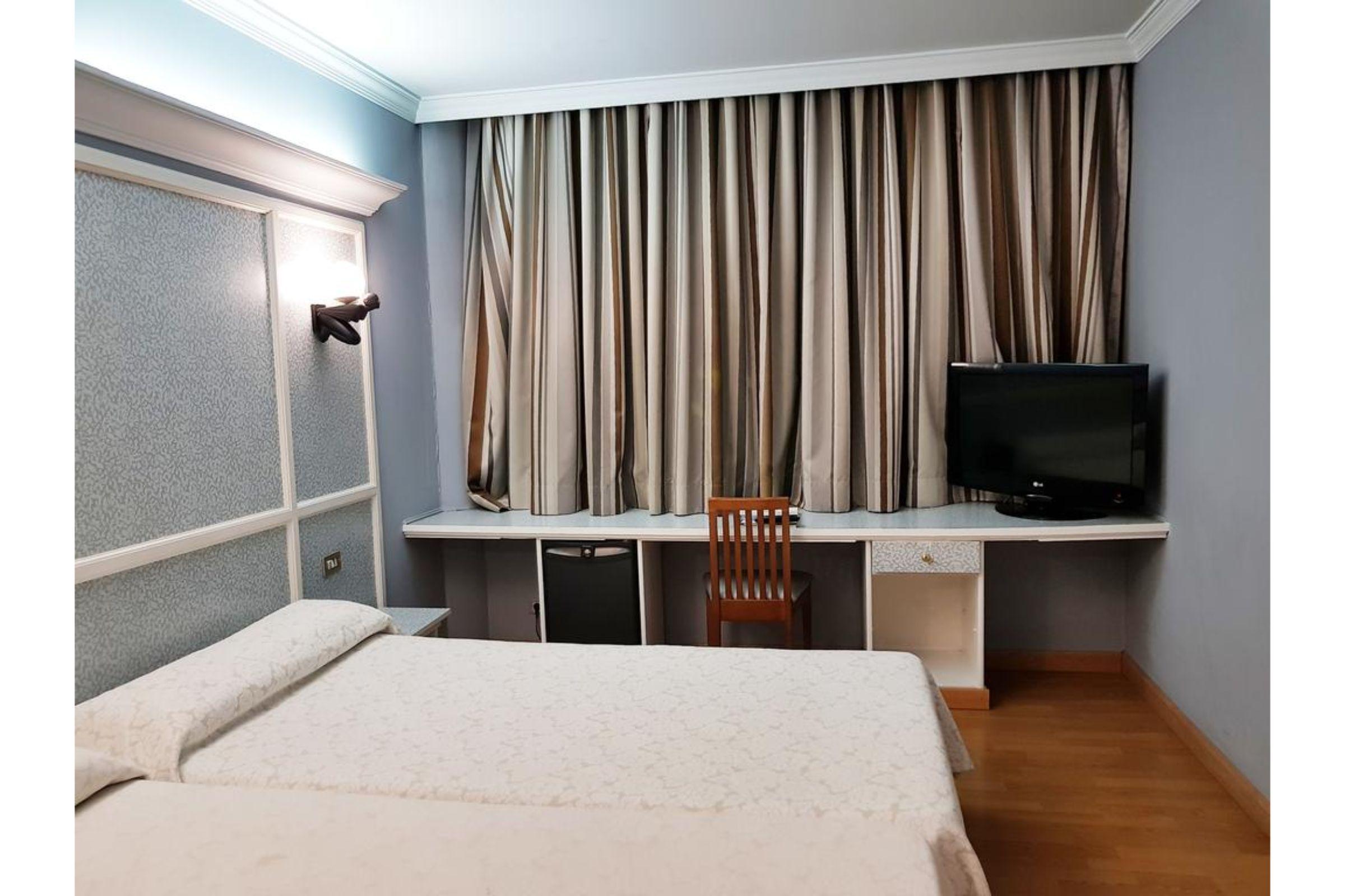 Hotel City House Las Lomas Οβιέδο Εξωτερικό φωτογραφία