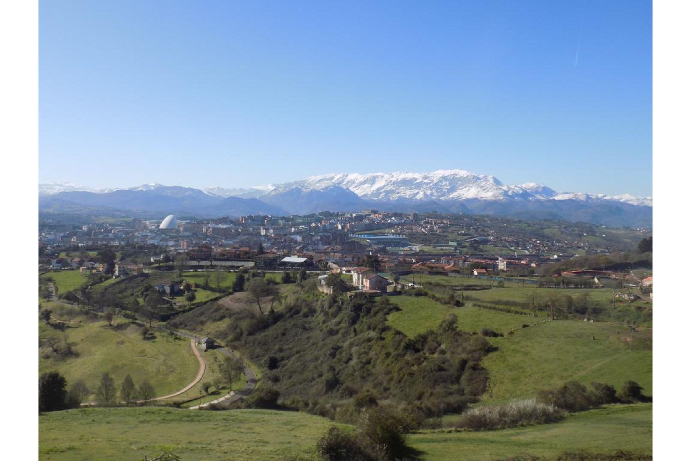 Hotel City House Las Lomas Οβιέδο Εξωτερικό φωτογραφία