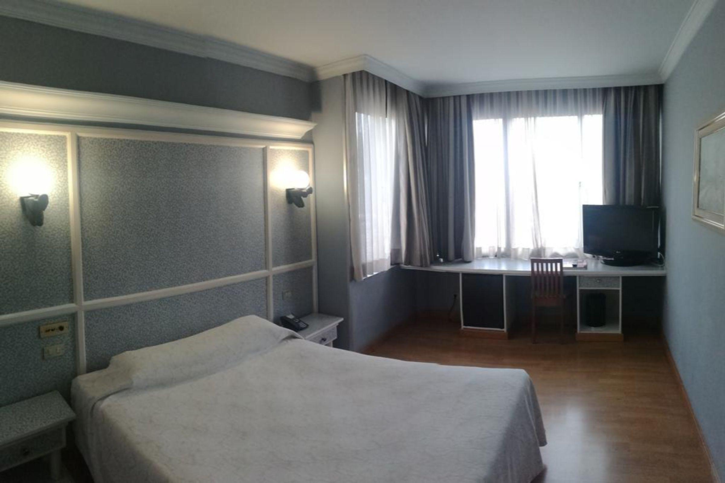 Hotel City House Las Lomas Οβιέδο Εξωτερικό φωτογραφία