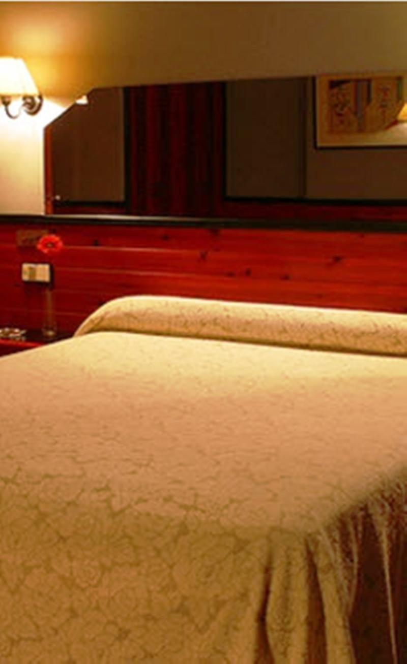 Hotel City House Las Lomas Οβιέδο Εξωτερικό φωτογραφία