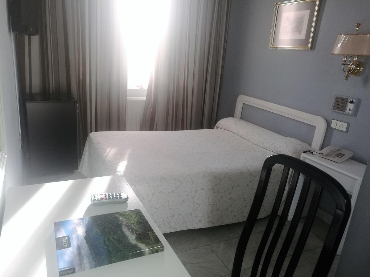 Hotel City House Las Lomas Οβιέδο Εξωτερικό φωτογραφία