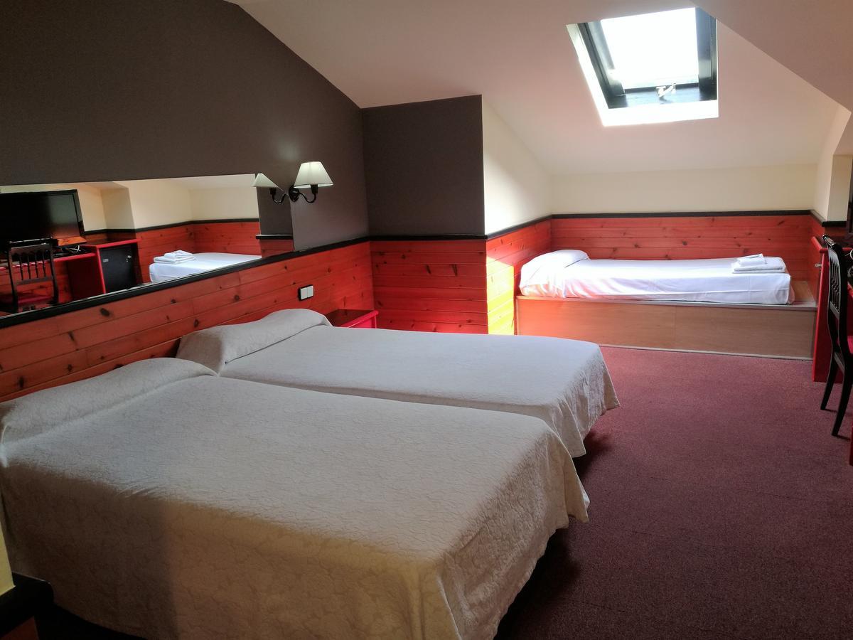 Hotel City House Las Lomas Οβιέδο Εξωτερικό φωτογραφία