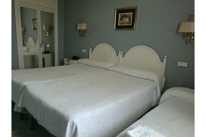 Hotel City House Las Lomas Οβιέδο Εξωτερικό φωτογραφία